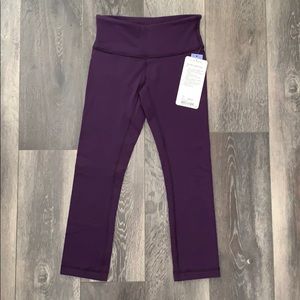 🍋 lululemon Wunder Under Crop III; Size 2